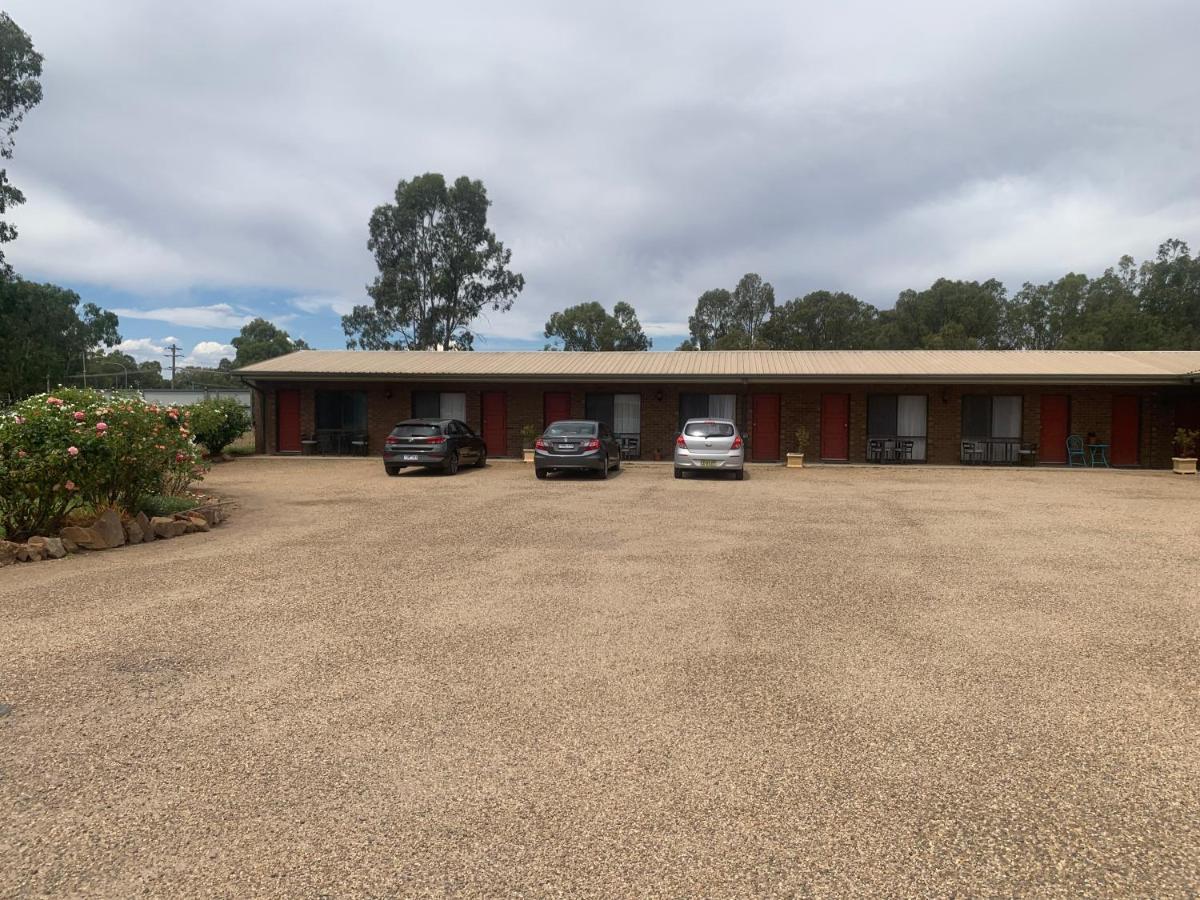 Newell Motor Inn Narrandera Εξωτερικό φωτογραφία