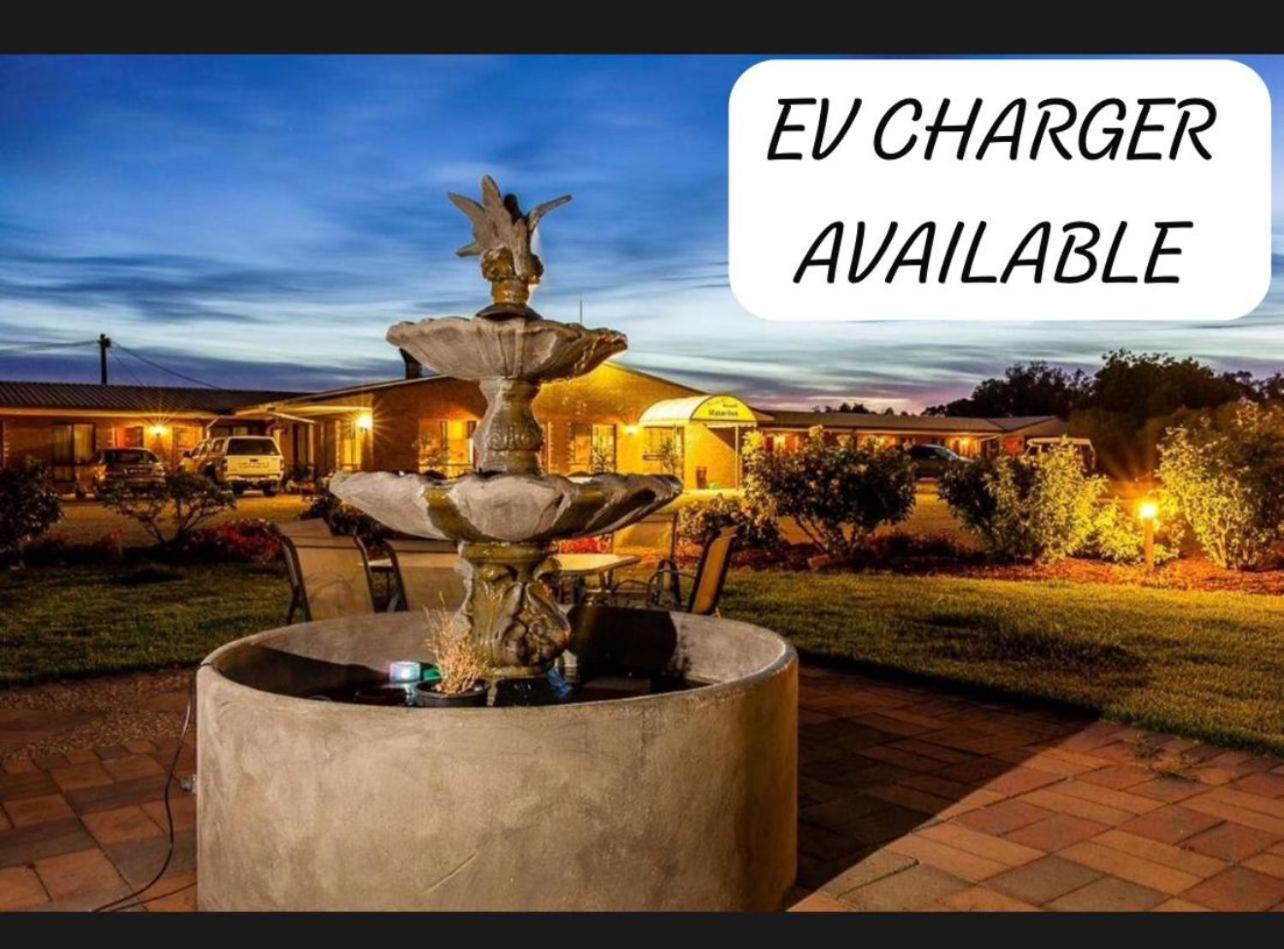 Newell Motor Inn Narrandera Εξωτερικό φωτογραφία